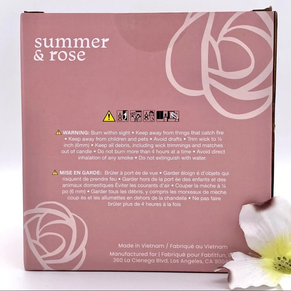 NIB Summer & Rose Enchanting Evergreen Candle - Picture 7 of 9